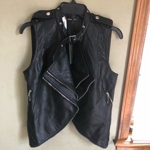 NWT Women's Zippered Faux-Leather Vest by Buffalo!